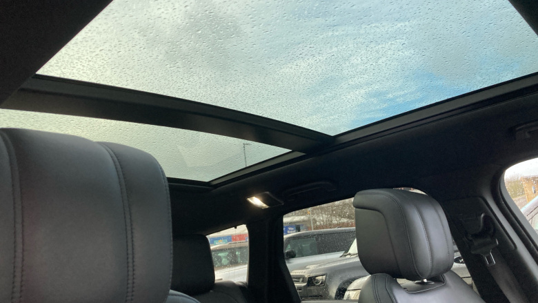 Land Rover Range Rover Sport 3.0 D300 HSE Silver 5dr Auto Diesel Estate